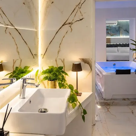 Pensjonat Bellini Jacuzzi 4*